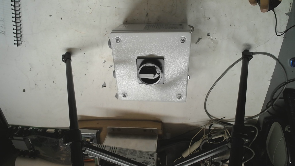 [454105-90-11] (P-1000) SERVICE SWITCH