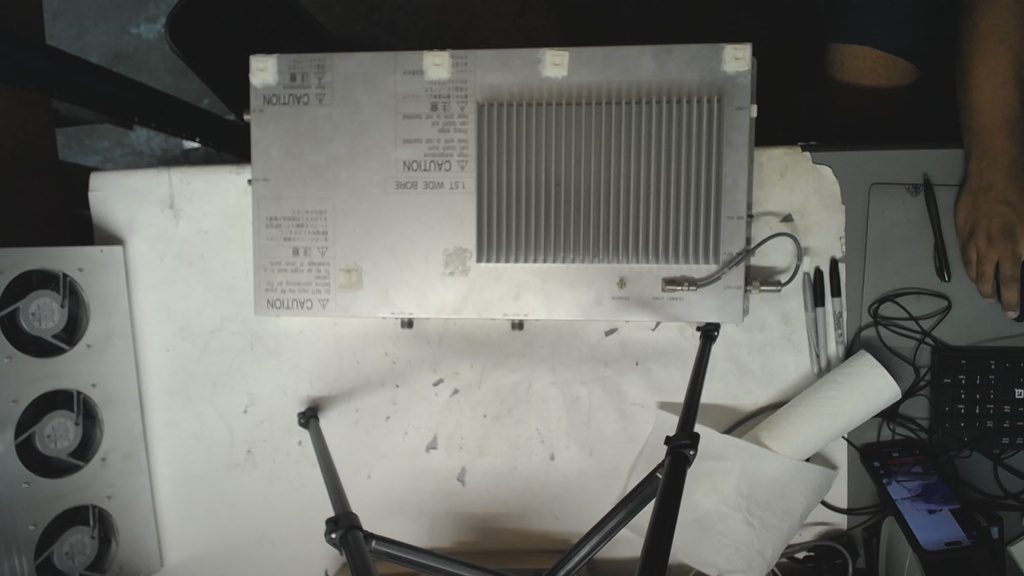 (P1000) BIRD REAR RF